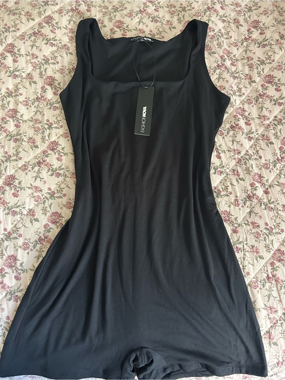 Fashion Nova Black Sleeveless Scoop-Neck romper